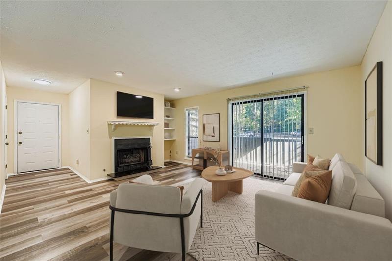 1607 Woodcliff Dr., Atlanta, GA 30350