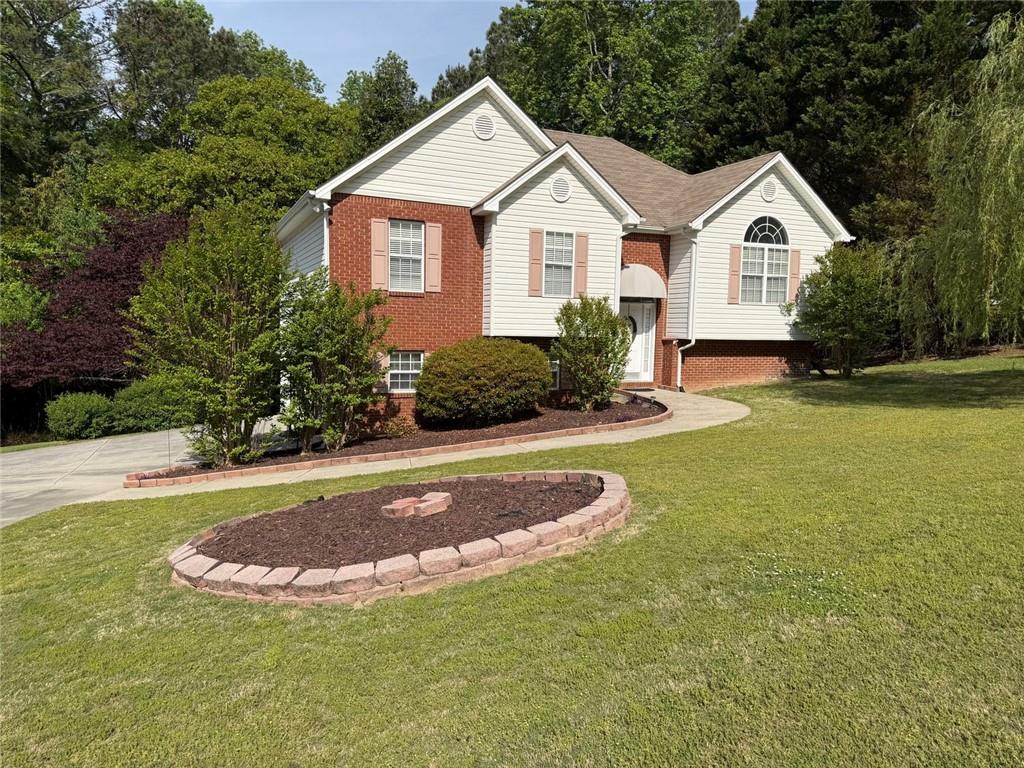 130 Orchard Way, Calhoun, GA 30701