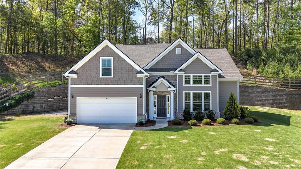 205 Creek View Pl., Canton, GA 30114
