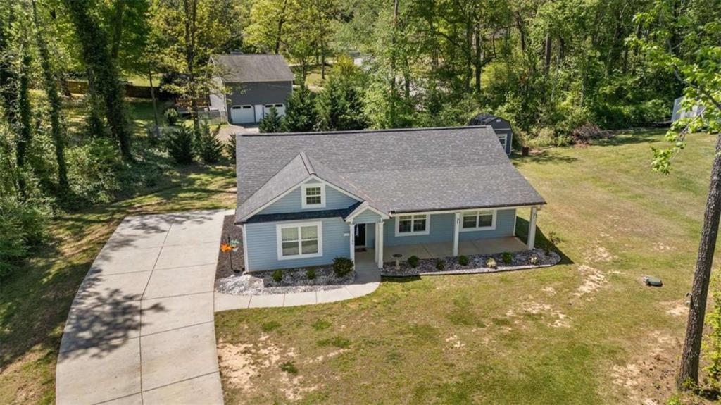 1195 Plowshare Rd., Carrollton, GA 30117