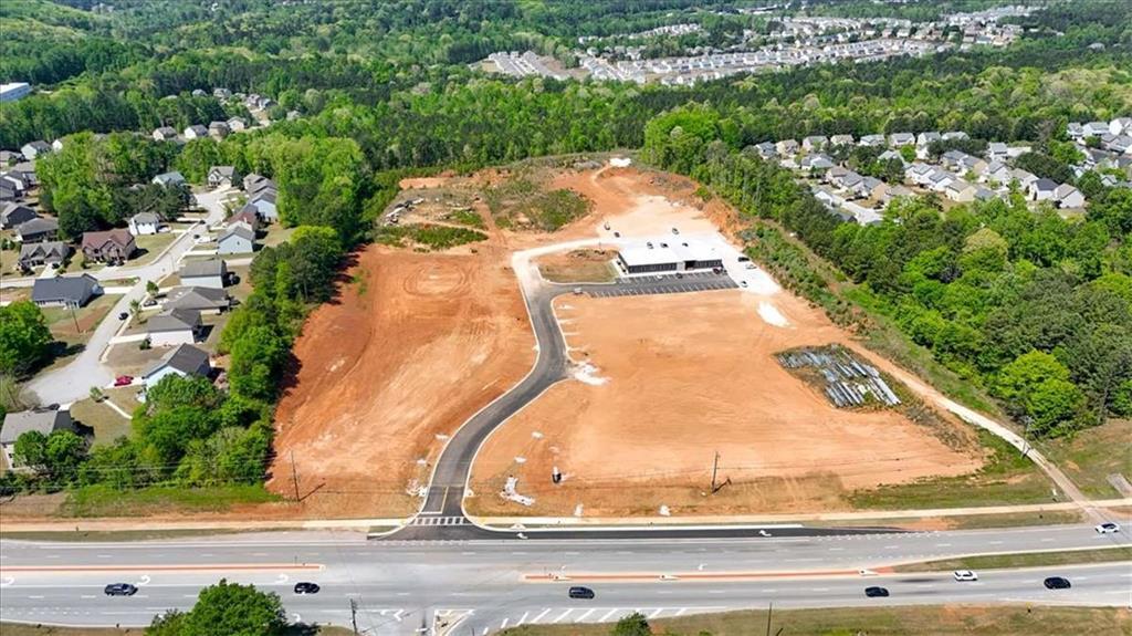 823 Bill Carruth Pkwy., Hiram, GA 30141