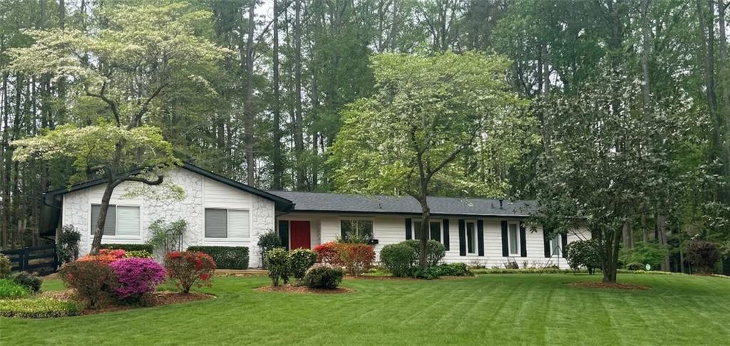 755 E Hembree Crossing, Roswell, GA 30076