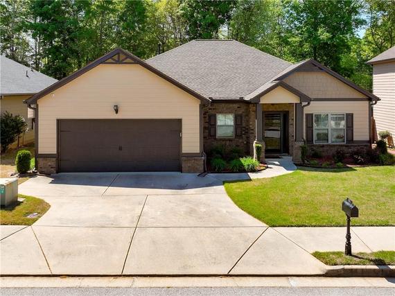 New Homes For Sale This Week That Attend Bennett's Mill Middle School: April 10th to April 16th