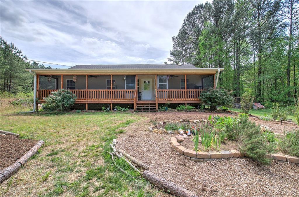 678 Wray Mine Rd., Buchanan, GA 30113