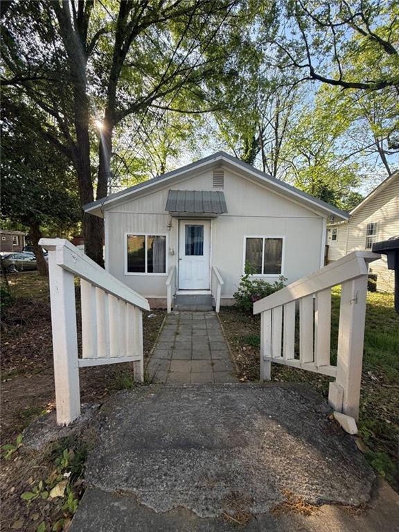 818 Mcbride St., Gainesville, GA 30501