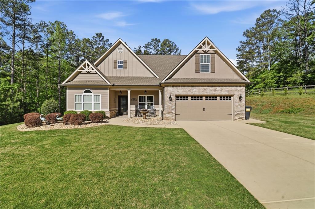 72 Meadowfinch Dr., Dallas, GA 30132
