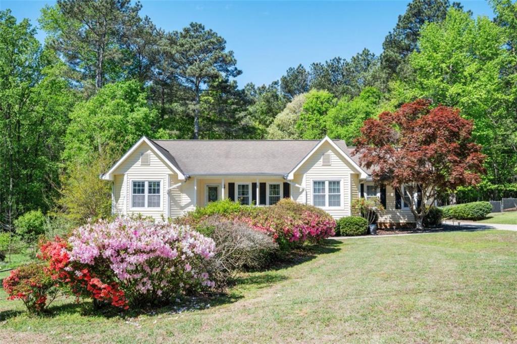 129 Landover Dr., Stockbridge, GA 30281