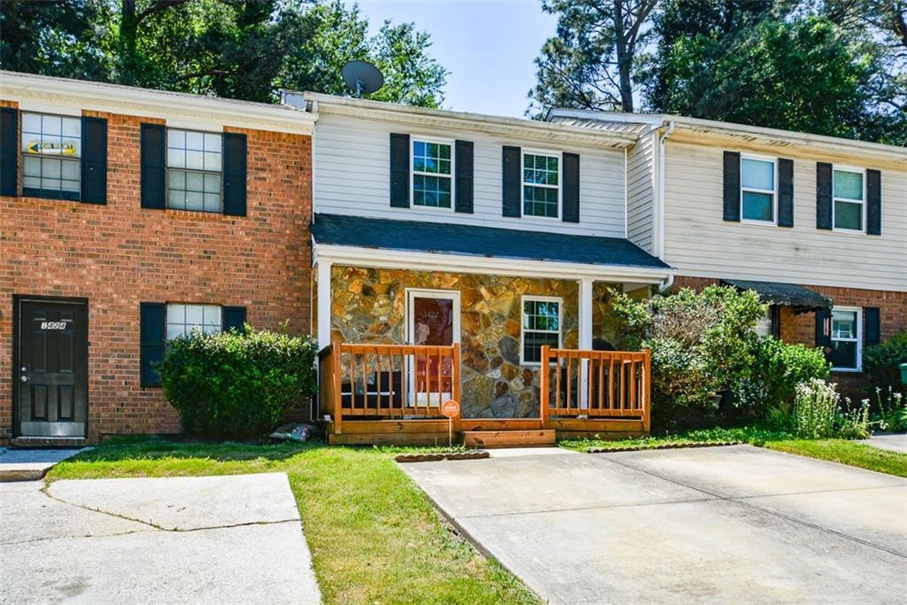 1422 Springleaf Cir., Smyrna, GA 30080