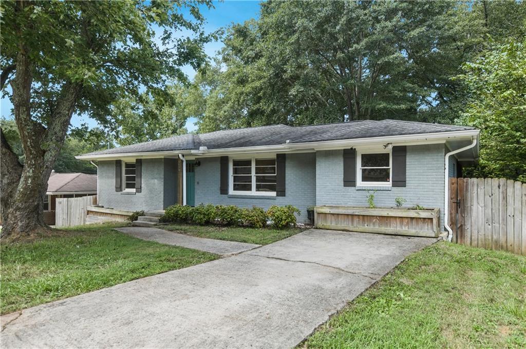 2871 Belleau Ln., Atlanta, GA 30316