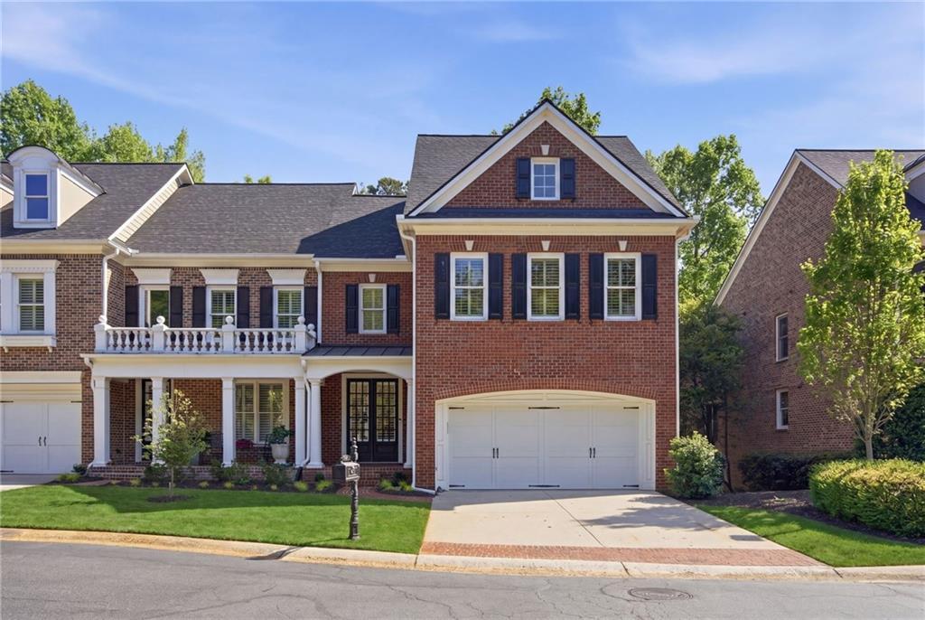 2416 Loxford Ln., Alpharetta, GA 30009