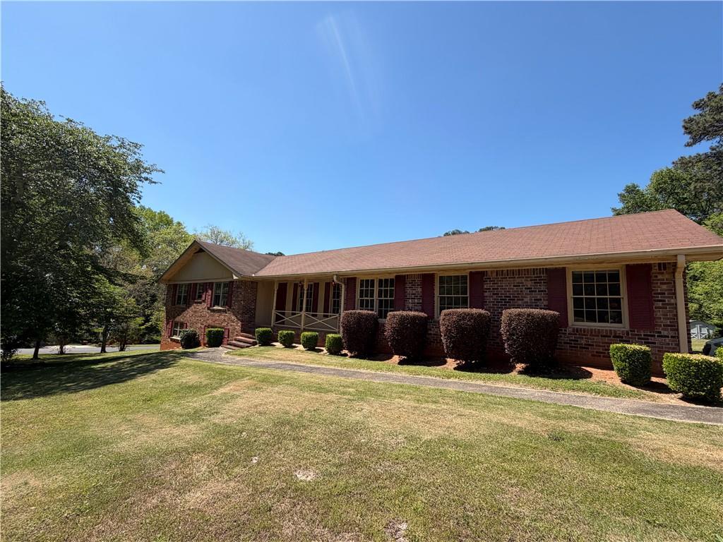 5565 Five Forks Trickum Rd., Stone Mountain, GA 30087