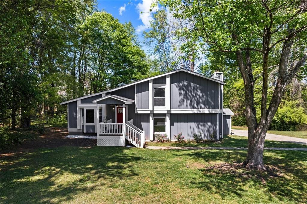 2592 Twin Oaks Dr., Marietta, GA 30064