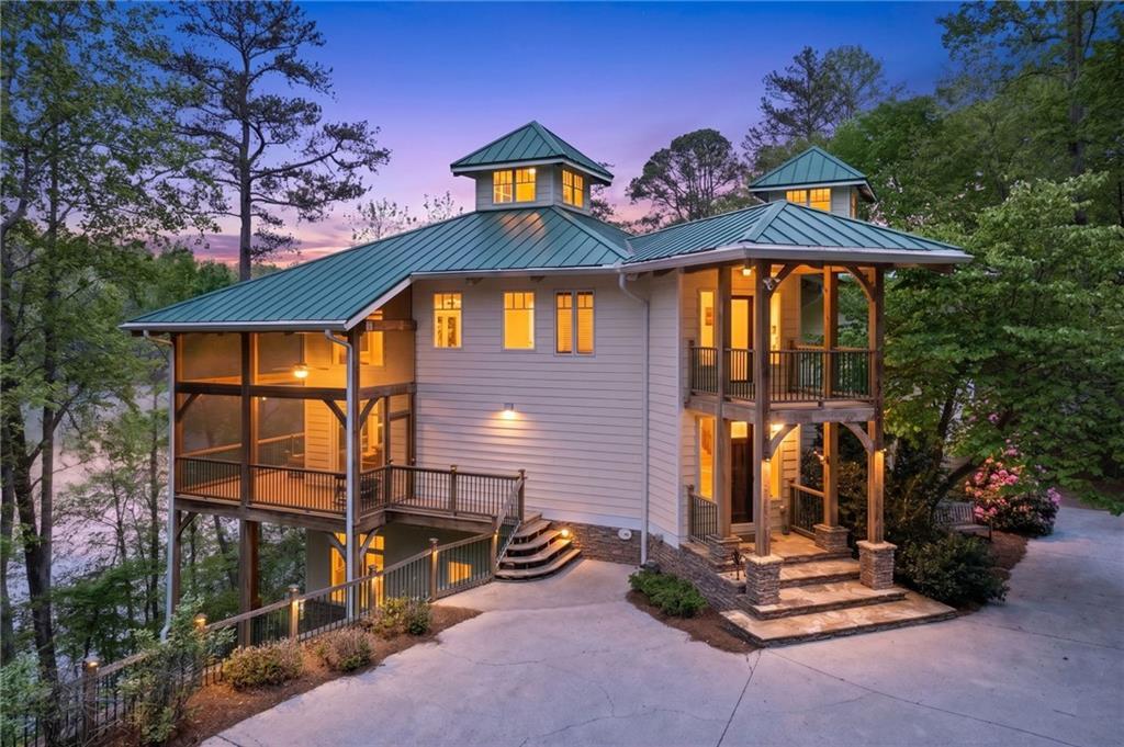 8990 Fields Way, Gainesville, GA 30506