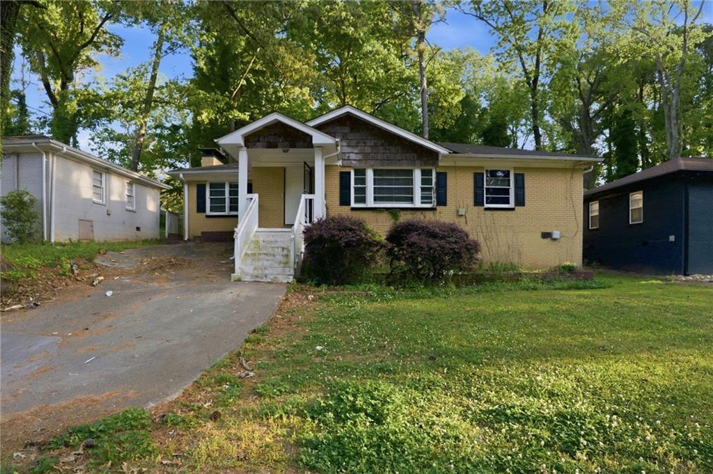 2747 Claire Ter., Decatur, GA 30032