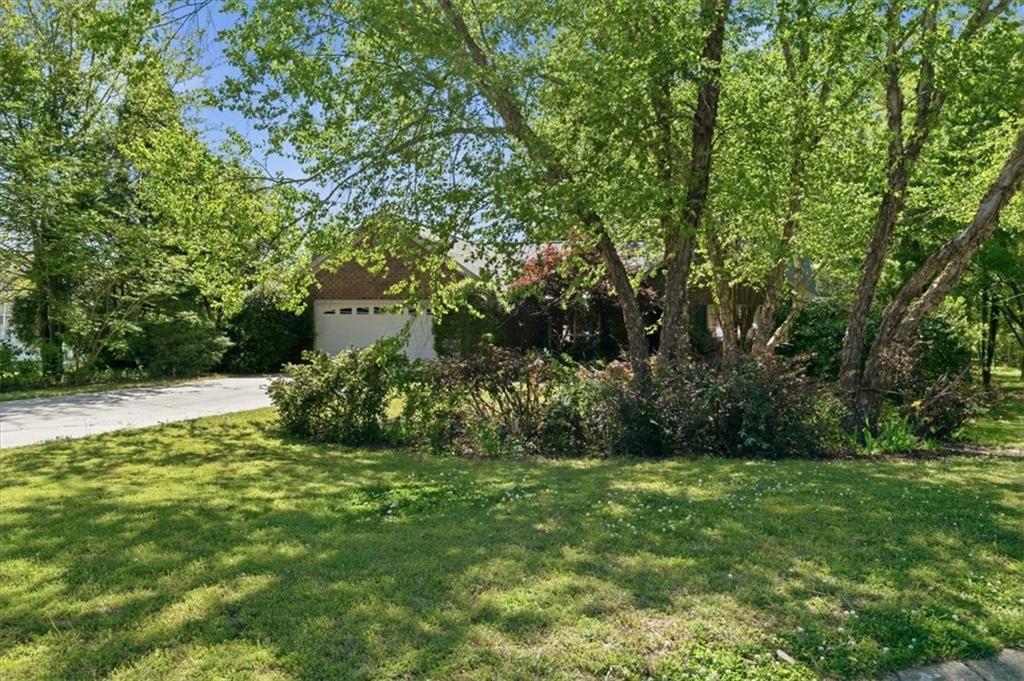 3 Clarendon Pl., Rome, GA 30165