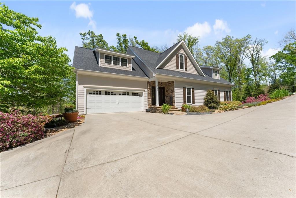 6145 Reives Rd., Cumming, GA 30041