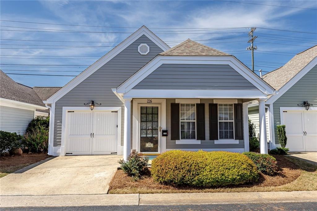 226 Rose Cottage Dr., Woodstock, GA 30189