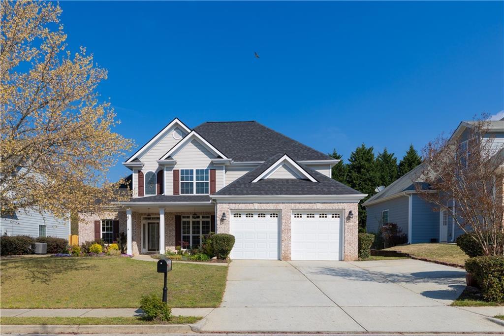 239 Blue Creek Ln., Loganville, GA 30052