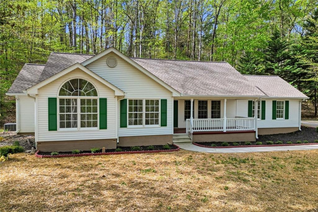 45 Warp Dr., Dawsonville, GA 30534