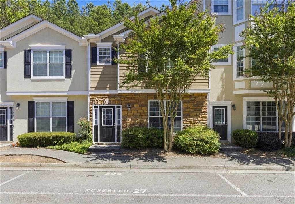 200 Riverstone Commons Cir., Canton, GA 30114