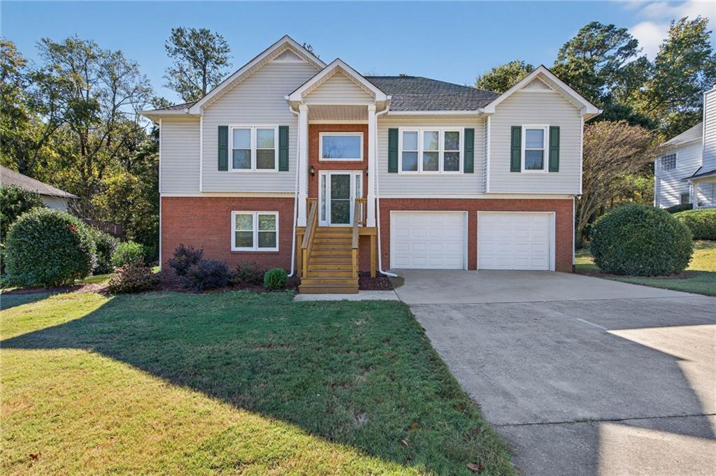5843 Millers Pond Ln., Powder Springs, GA 30127
