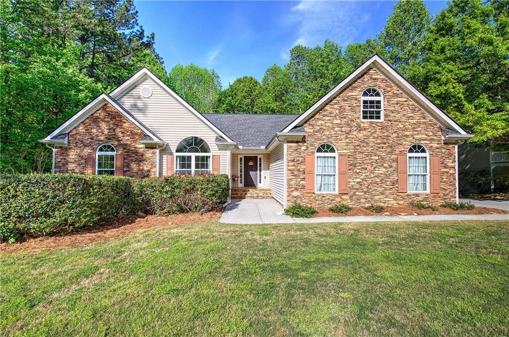 441 Reidland Dr., Dallas, GA 30132