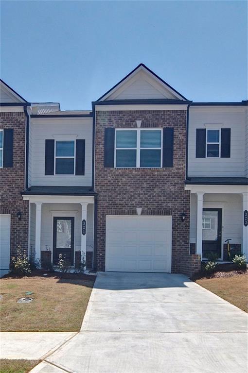 321 Skye Ln, Cartersville, GA 30121