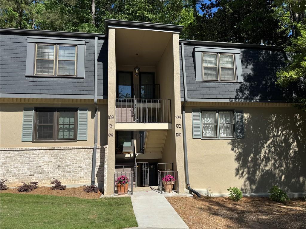 102 Rosaire Pl., Atlanta, GA 30327