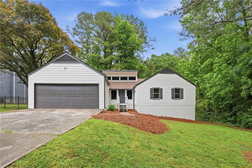 3244 Harbor Woods Rd., Decatur, GA 30034