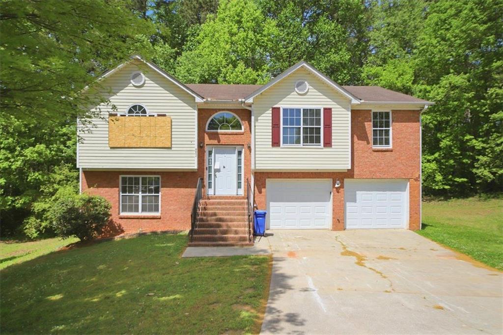 6052 Arbor Links Rd., Lithonia, GA 30058