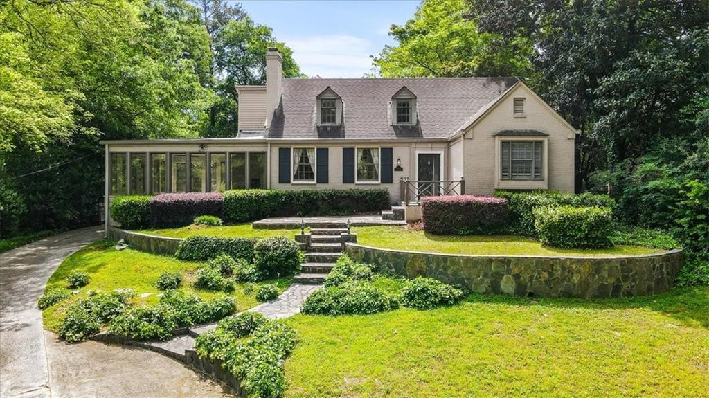 2039 Springlake Dr., Atlanta, GA 30305