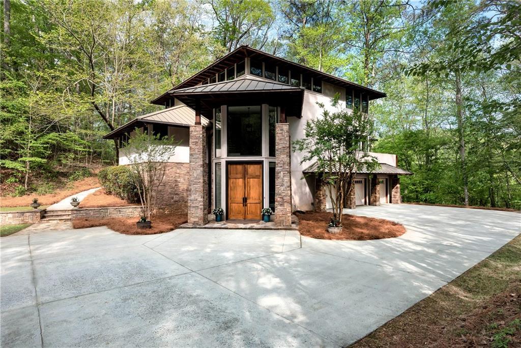 6960 Riverside Dr., Atlanta, GA 30328