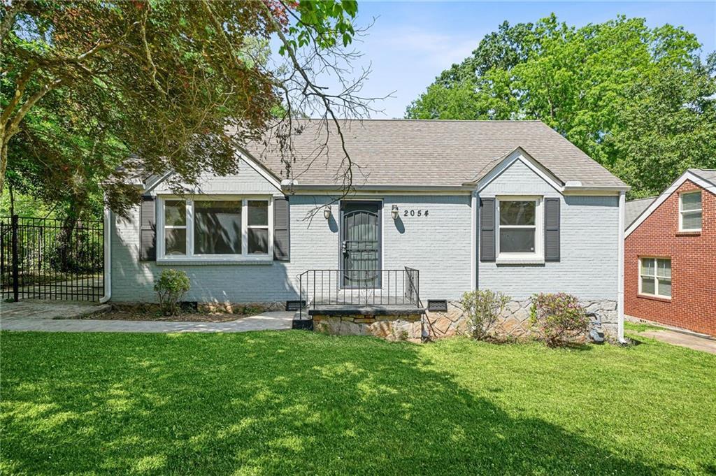 2054 Cogar Dr., Decatur, GA 30032