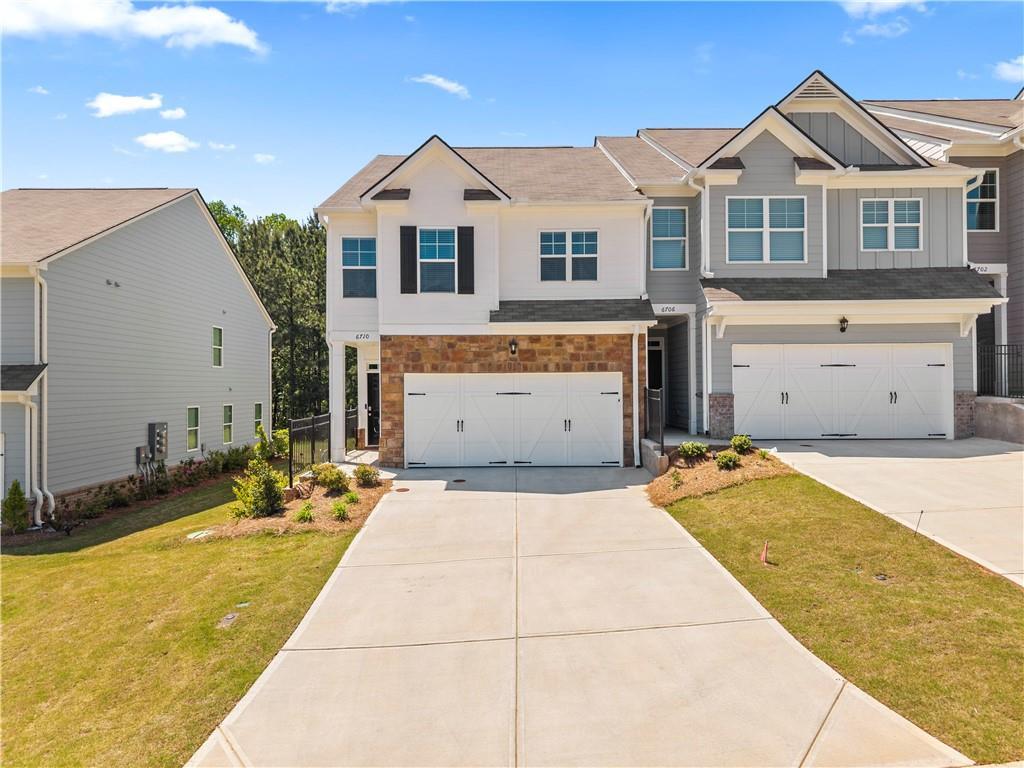 6710 Corryton St., Flowery Branch, GA 30542