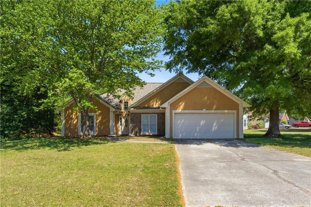 100 Winslow Ct., Mcdonough, GA 30253