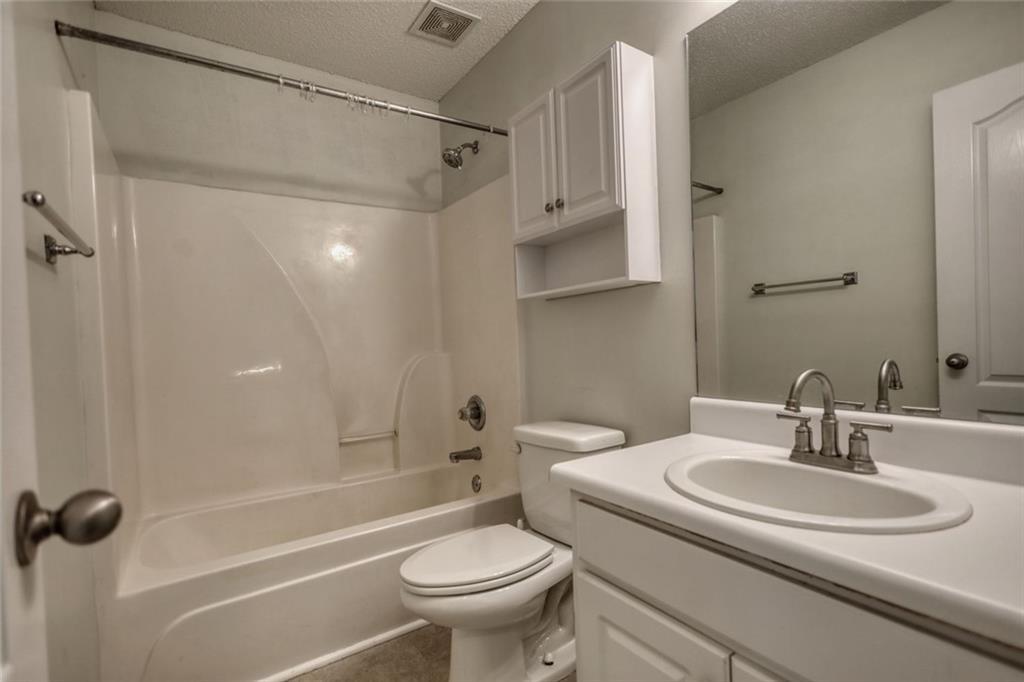 1916 Brenda St., Statham, GA 30666