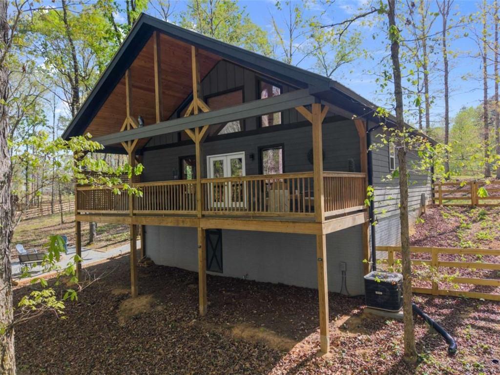 162 Hickory Ridge Dr., Cleveland, GA 30528