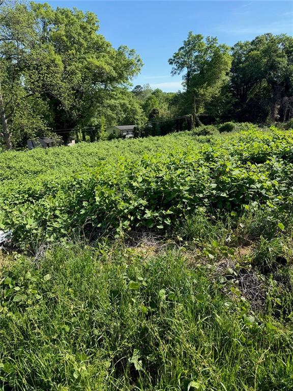 121 Mcconnell Dr., Gainesville, GA 30501