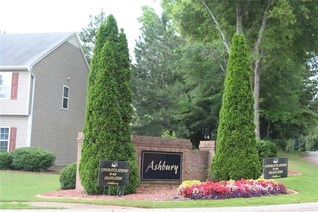 102 Ashbury Dr., Villa Rica, GA 30180
