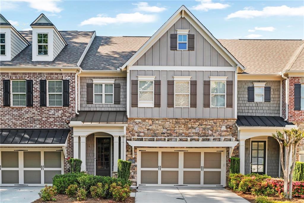 910 Acadiana Dr., Sandy Springs, GA 30328