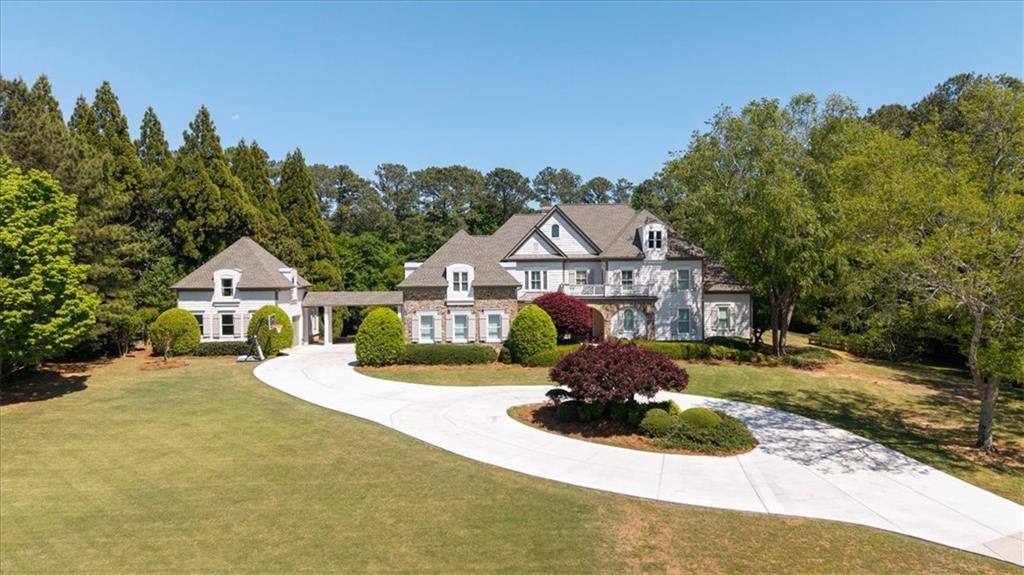 11045 Bowen Rd., Roswell, GA 30075