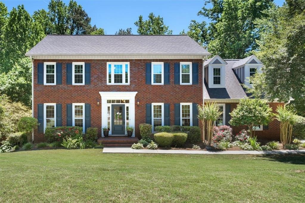 4296 Rocky Glen, Roswell, GA 30075