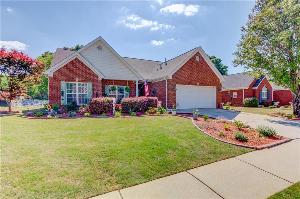 381 Crossroads Dr., Social Circle, GA 30025