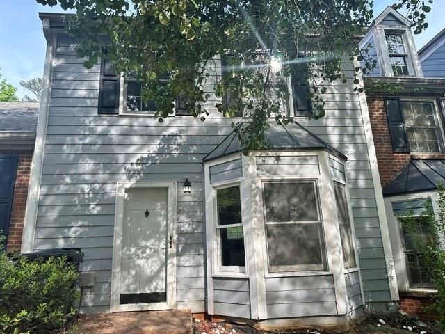 1270 Warsaw Rd, Roswell, GA 30076