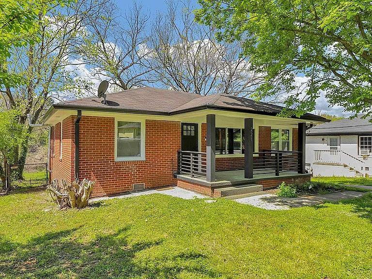 221 Napoleon Dr., Atlanta, GA 30314