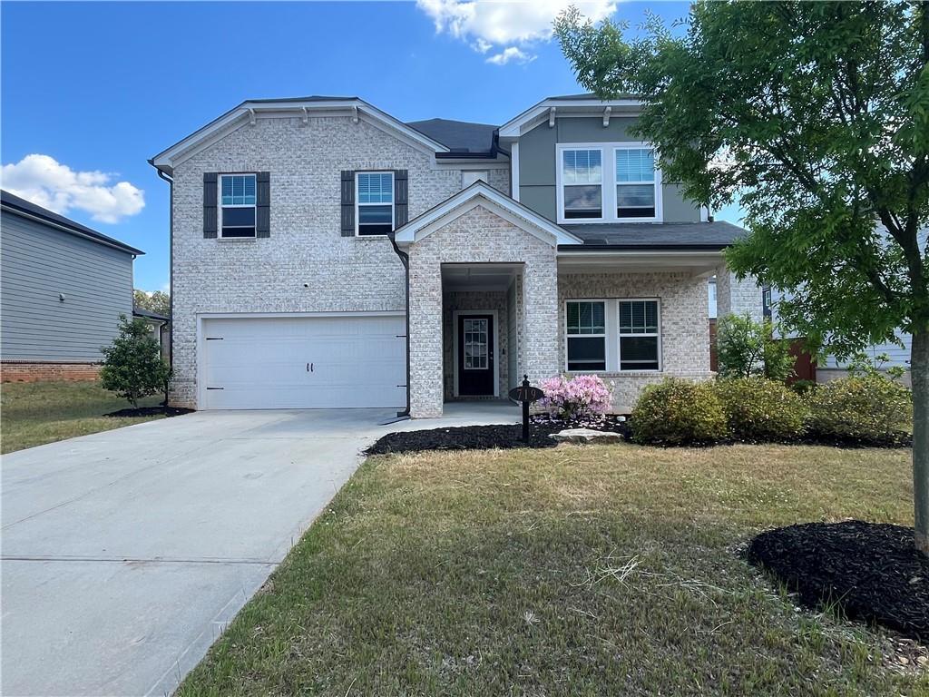 719 Sara Meadow Rd., Loganville, GA 30052