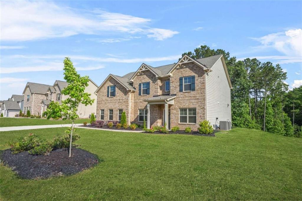 361 Traditions Ln., Hampton, GA 30228