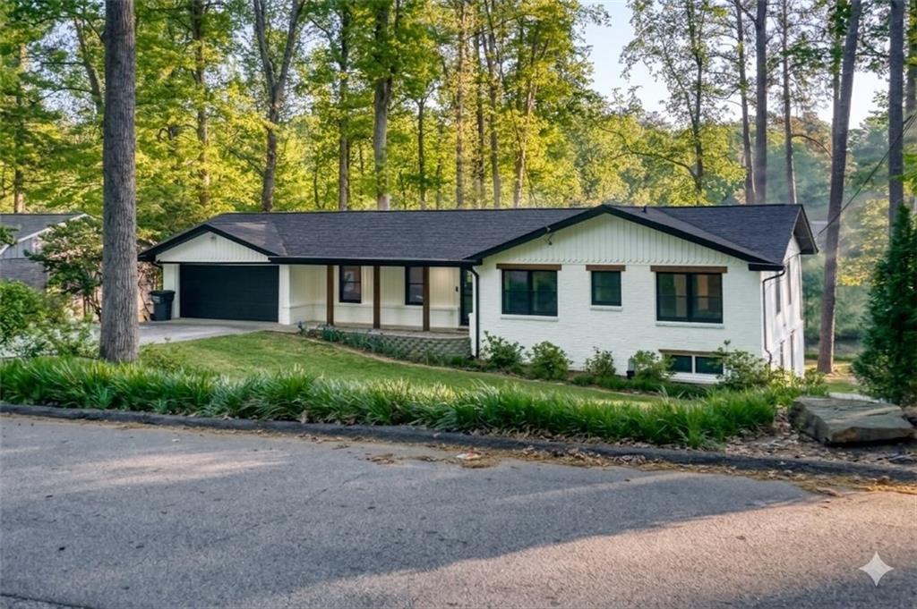 1832 Lake Lucerne Dr., Lilburn, GA 30047