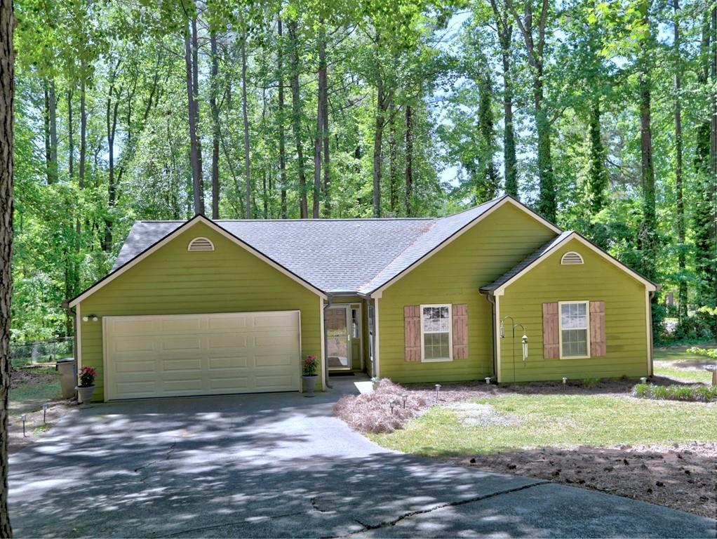 502 Brolley Pl., Woodstock, GA 30189