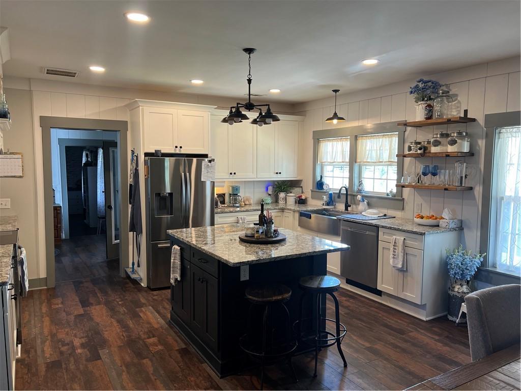 248 Erwin Rd., Adairsville, GA 30103